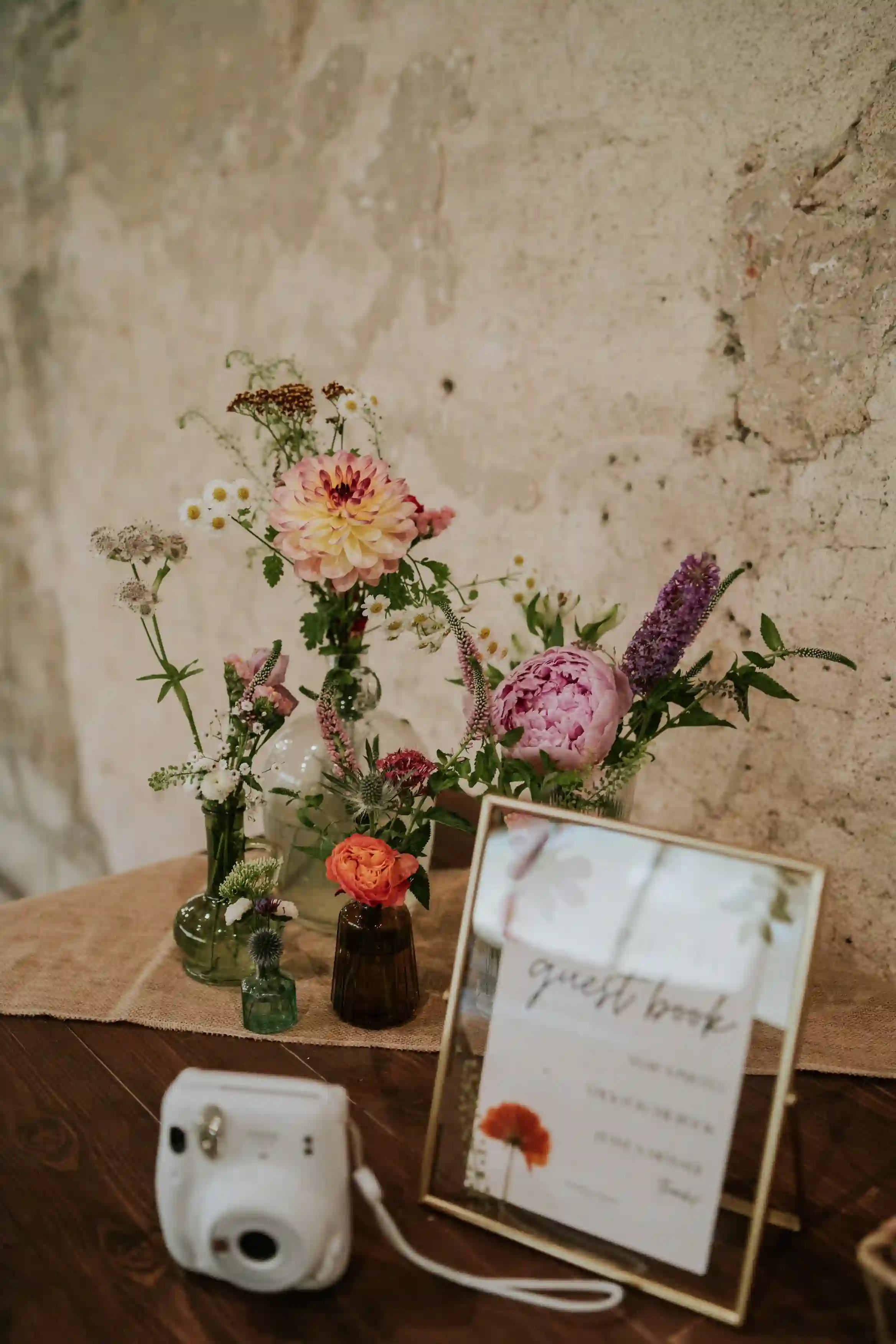 Guestbook station